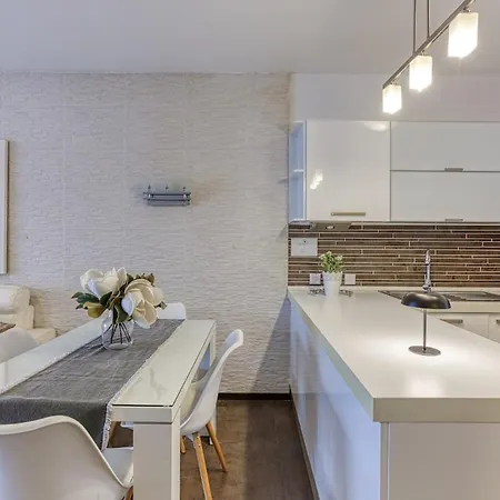 Stylish 2bedroom Penthouse In St Julians 501 Appartement *