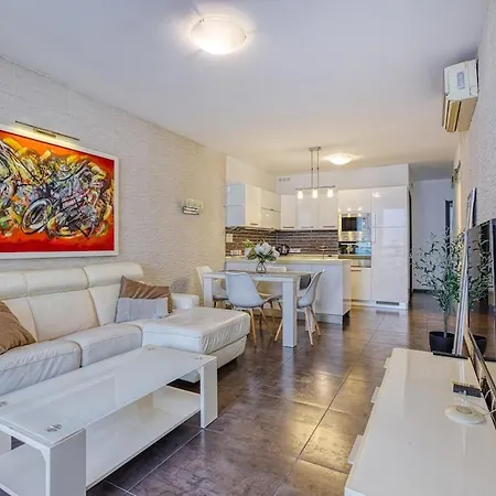 شقة Stylish 2bedroom Penthouse In St Julians 501 *